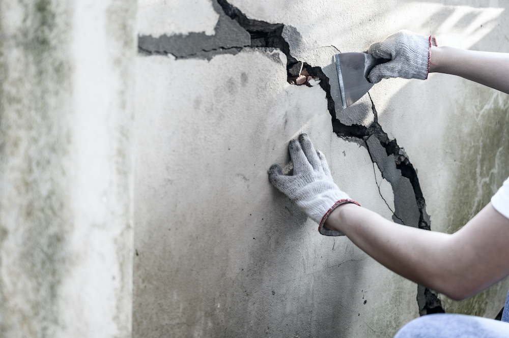 Wall Crack Repair